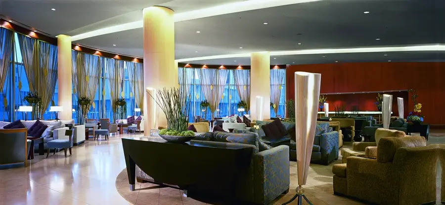 Lobby of the Al Faisaliah Hotel – Skyco designed and built a shading solution.
